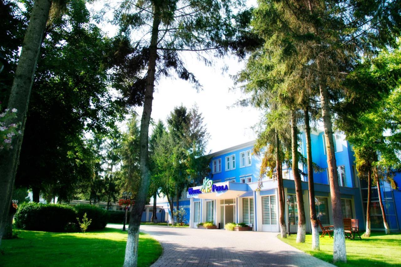 Hotel Perla Târgu-Mureş Екстериор снимка